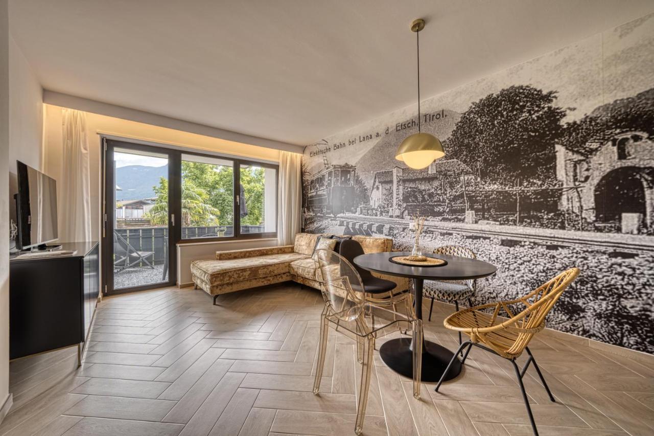 Goldfinger + Suites Lana Ngoại thất bức ảnh