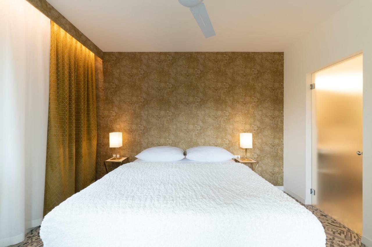 Goldfinger + Suites Lana Phòng bức ảnh